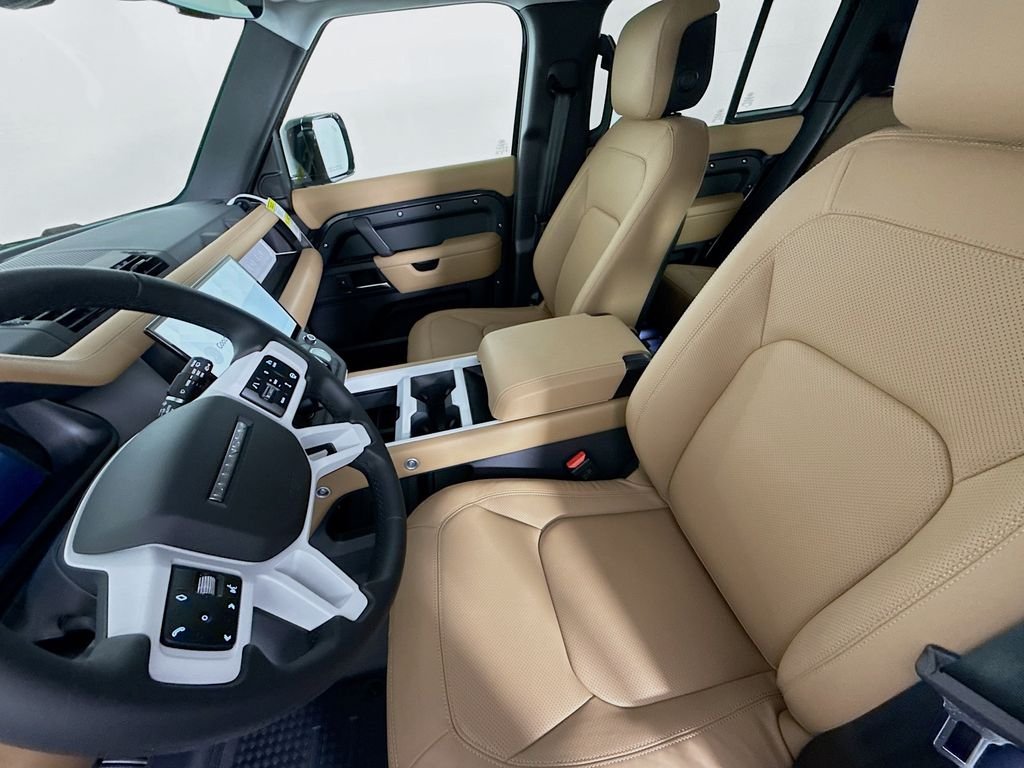 New 2026 Carpathian Grey Land Rover S image 5