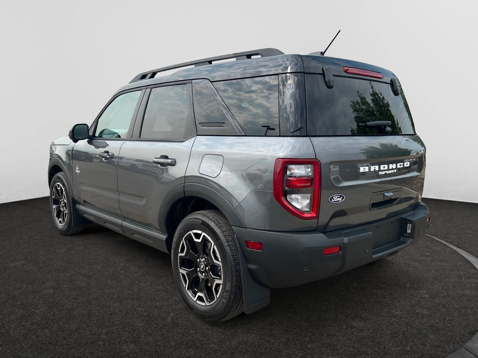 New 2026 Carbonized Grey Metallic Ford Outer Banks image 3