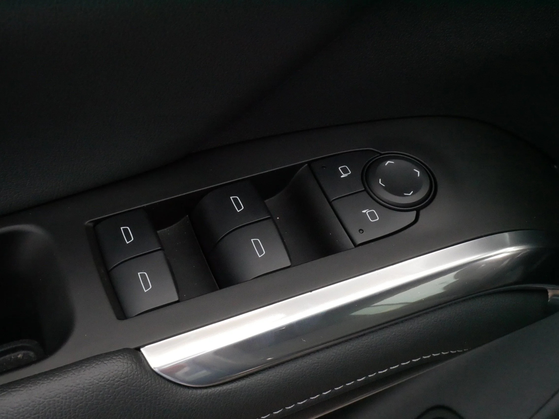 Used 2024 Lakeshore Blue Metallic Chevrolet FWD LS image 19
