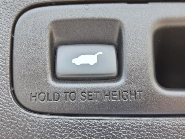 Used 2019  Honda Touring image 10