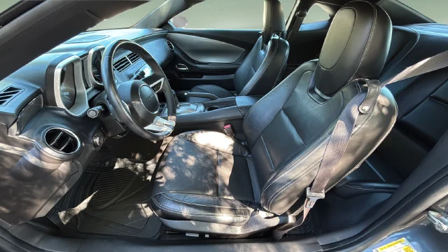 Used 2010 Gray Chevrolet 2LT image 18