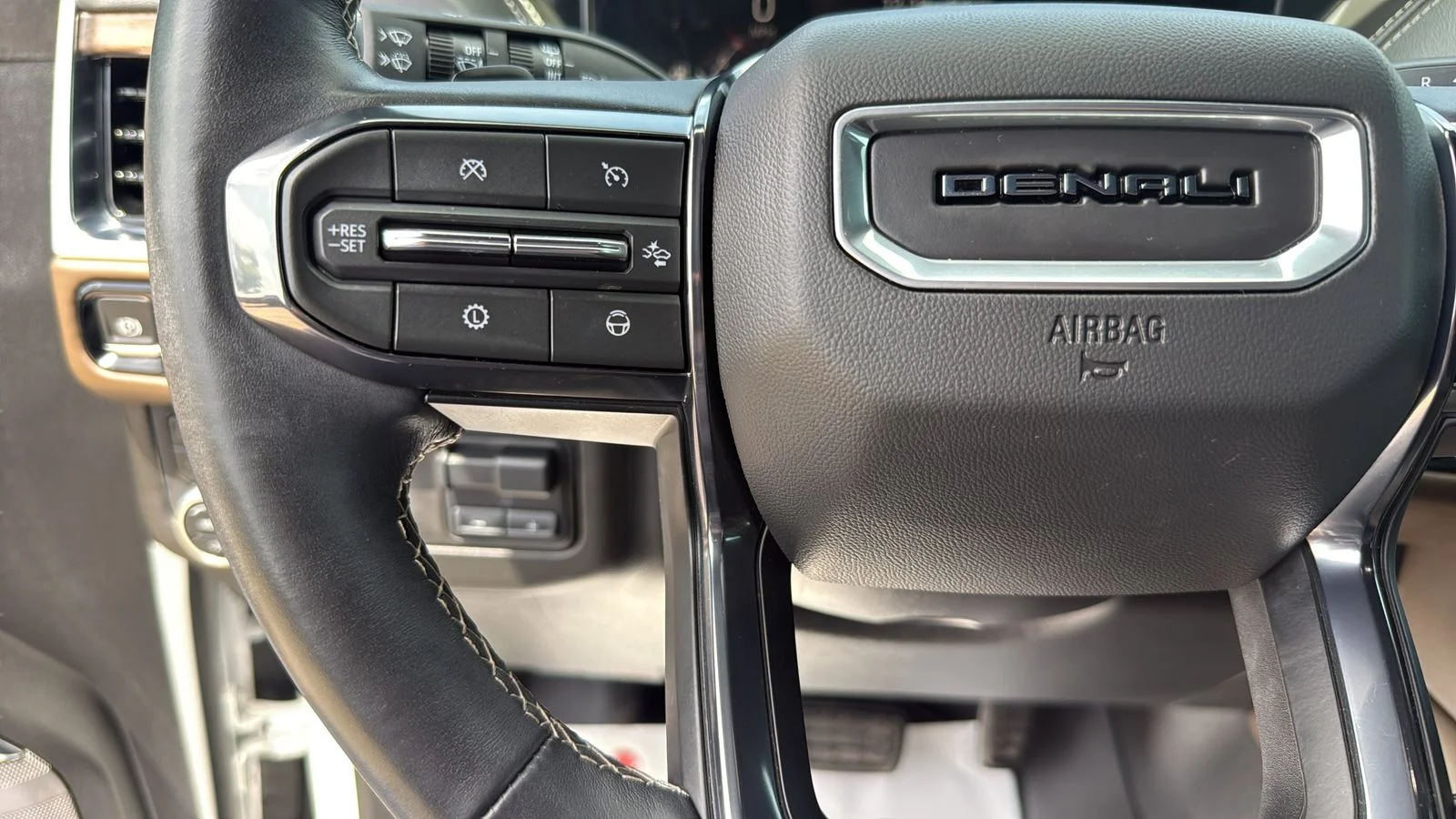 Certified Used 2025 White GMC Denali Ultimate image 17