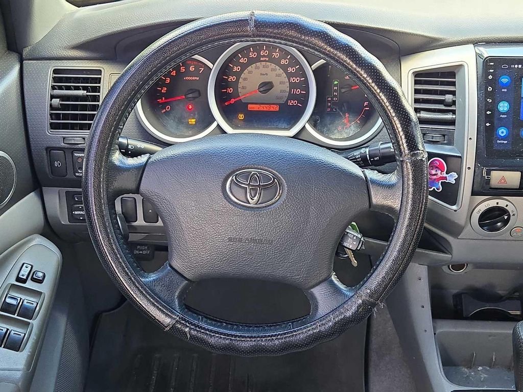 Used 2007 White Toyota PreRunner image 18