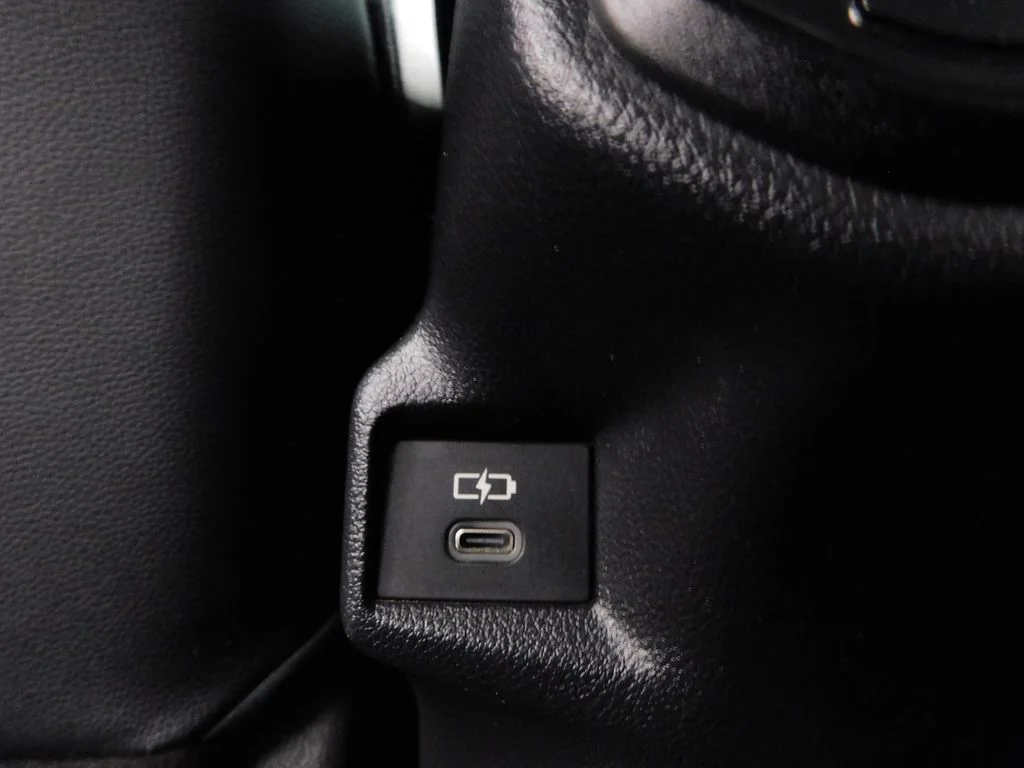 Used 2024 Cream Toyota XLE image 45