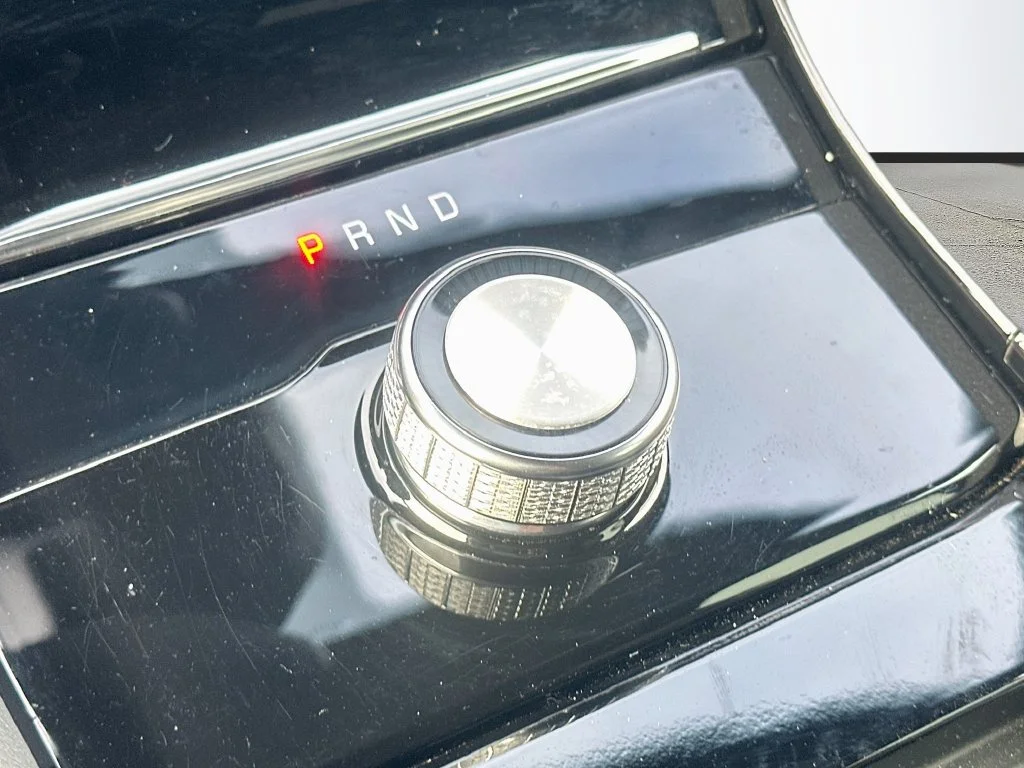 Used 2022 Gray Jeep Overland image 17