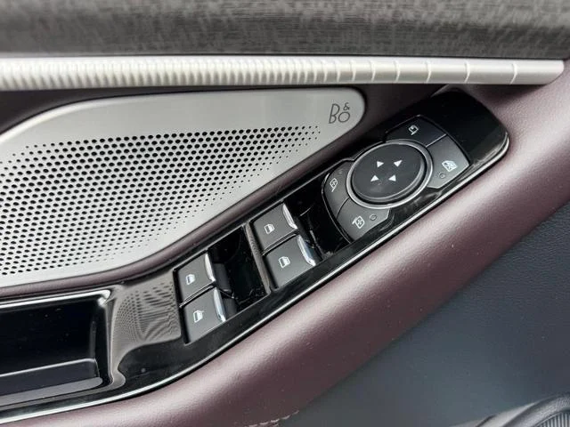 New 2026 Carbonized Gray Metallic Ford Platinum™ image 49