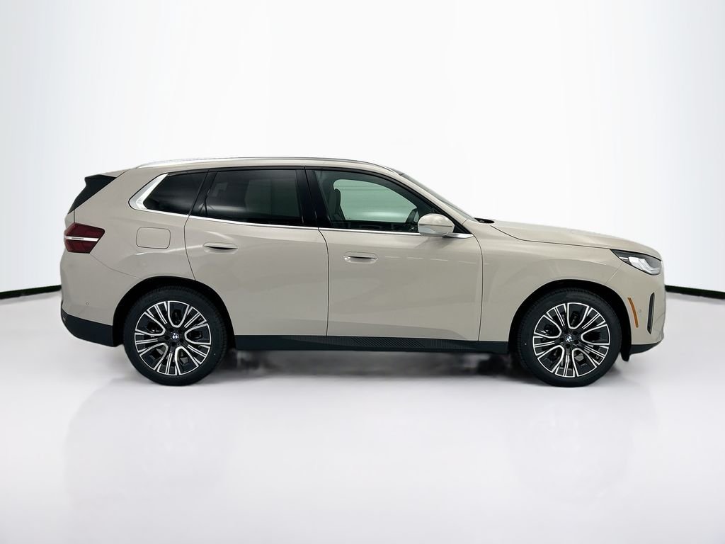 Used 2026 Gray Metallic BMW 30 xDrive image 5