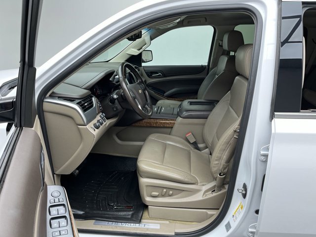 Used 2015 Summit White Chevrolet LTZ image 3