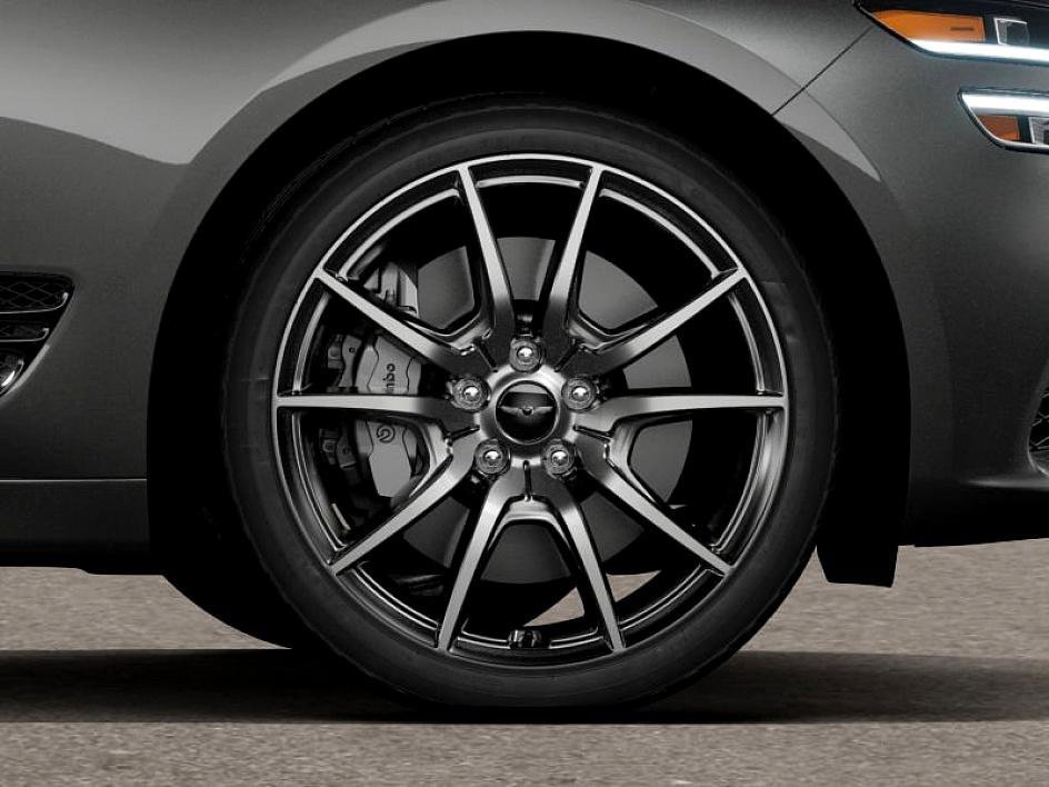 2026 GENESIS G70 Standard - Photo 8