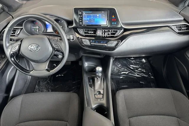 Certified Used 2018 Magnetic Gray Metallic Toyota XLE Premium image 12