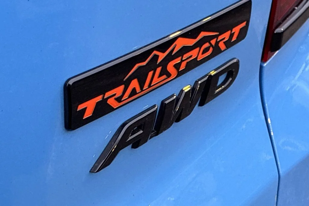 Used 2024 Blue Honda TrailSport image 38