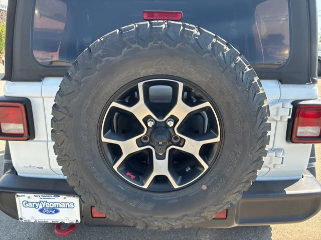 Used 2018 Bright White Clearcoat Jeep Unlimited Rubicon image 9