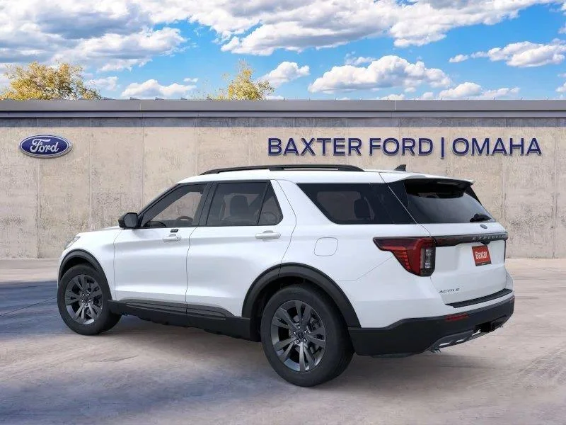New 2026 Star White Metallic Tri-Coat Ford Active image 32