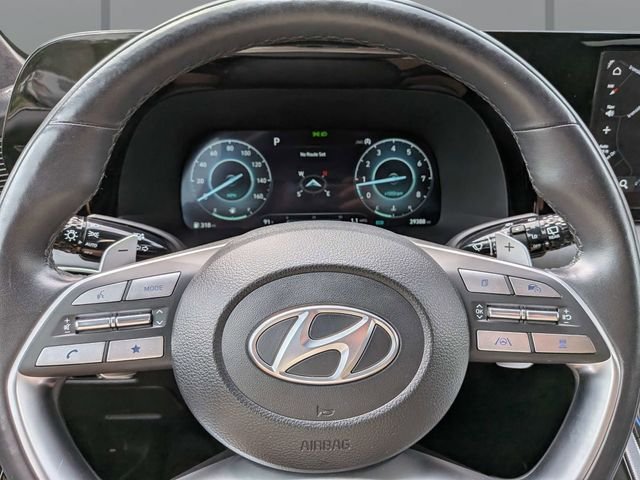 Used 2024 White Hyundai Calligraphy image 36