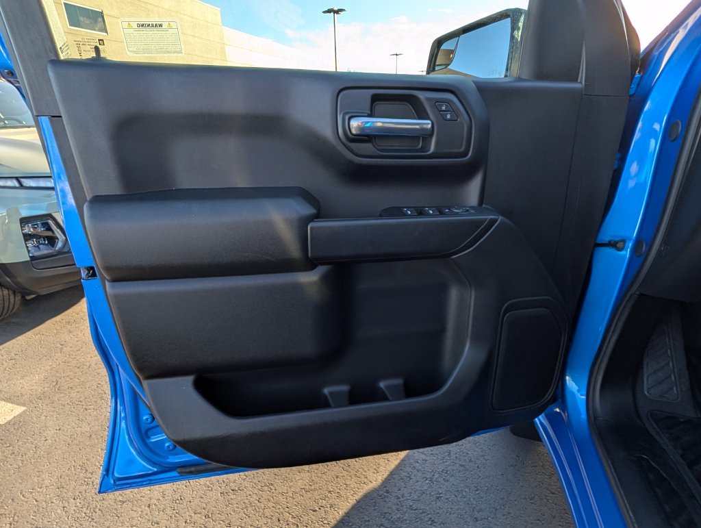 2025 Chevrolet Silverado 1500 Custom - Photo 15
