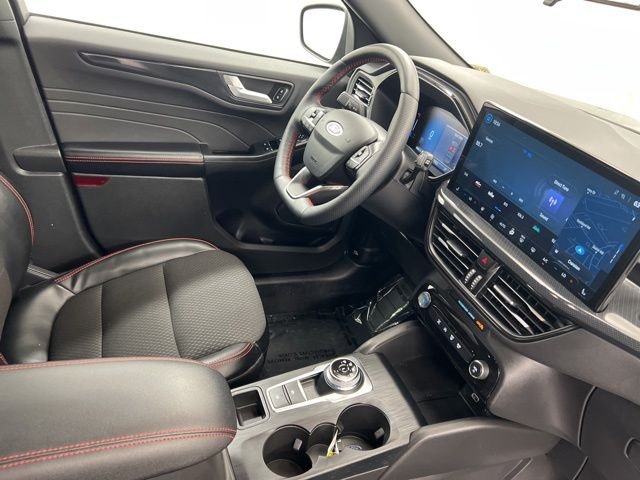 Used 2024 Carbonized Gray Metallic Ford ST-Line image 23