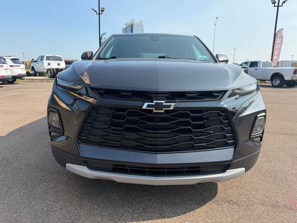 Used 2022 Gray Chevrolet LT image 9