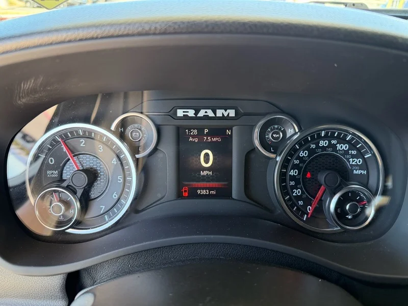 Used 2024 Bright White Clea Ram Tradesman image 9