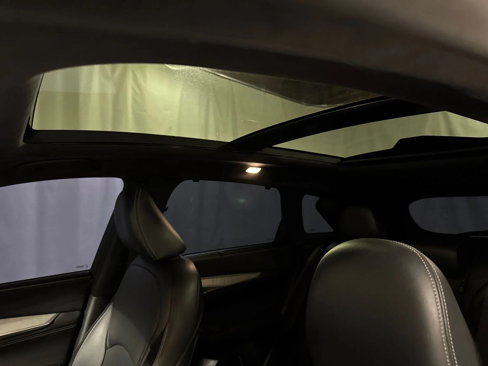 Used 2019  INFINITI ESSENTIAL image 22
