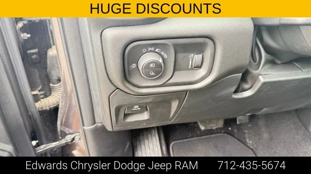 New 2026 Gray Ram Express image 17
