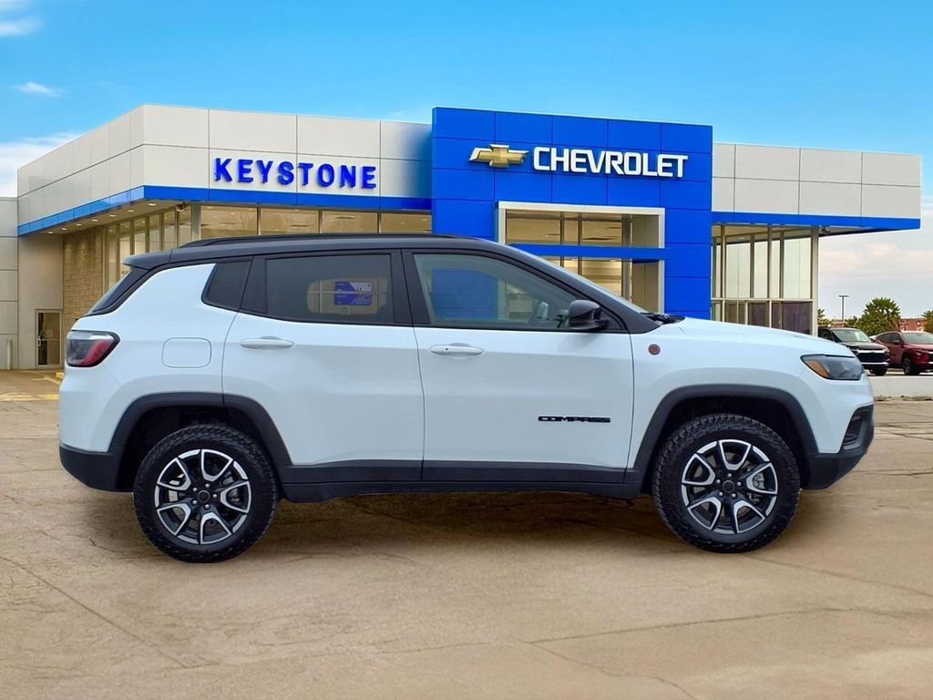 2025 Jeep Compass Trailhawk - Photo 8