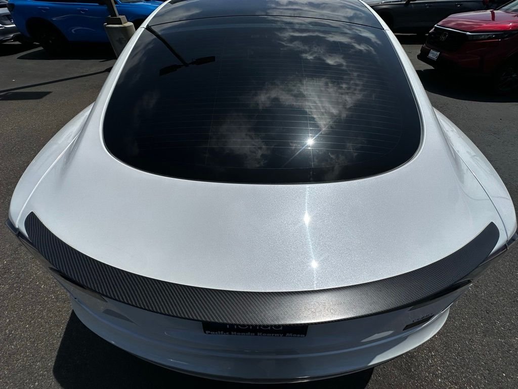 Used 2021 Pearl White Multi-Coat Tesla Plaid image 8