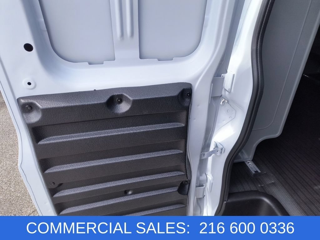2025 Chevrolet Express Cargo Work Van - Photo 6