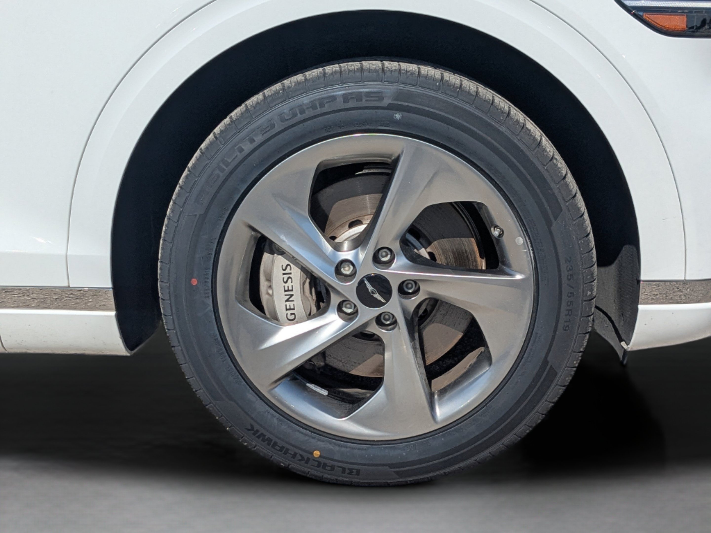 2026 GENESIS GV70 Standard - Photo 34