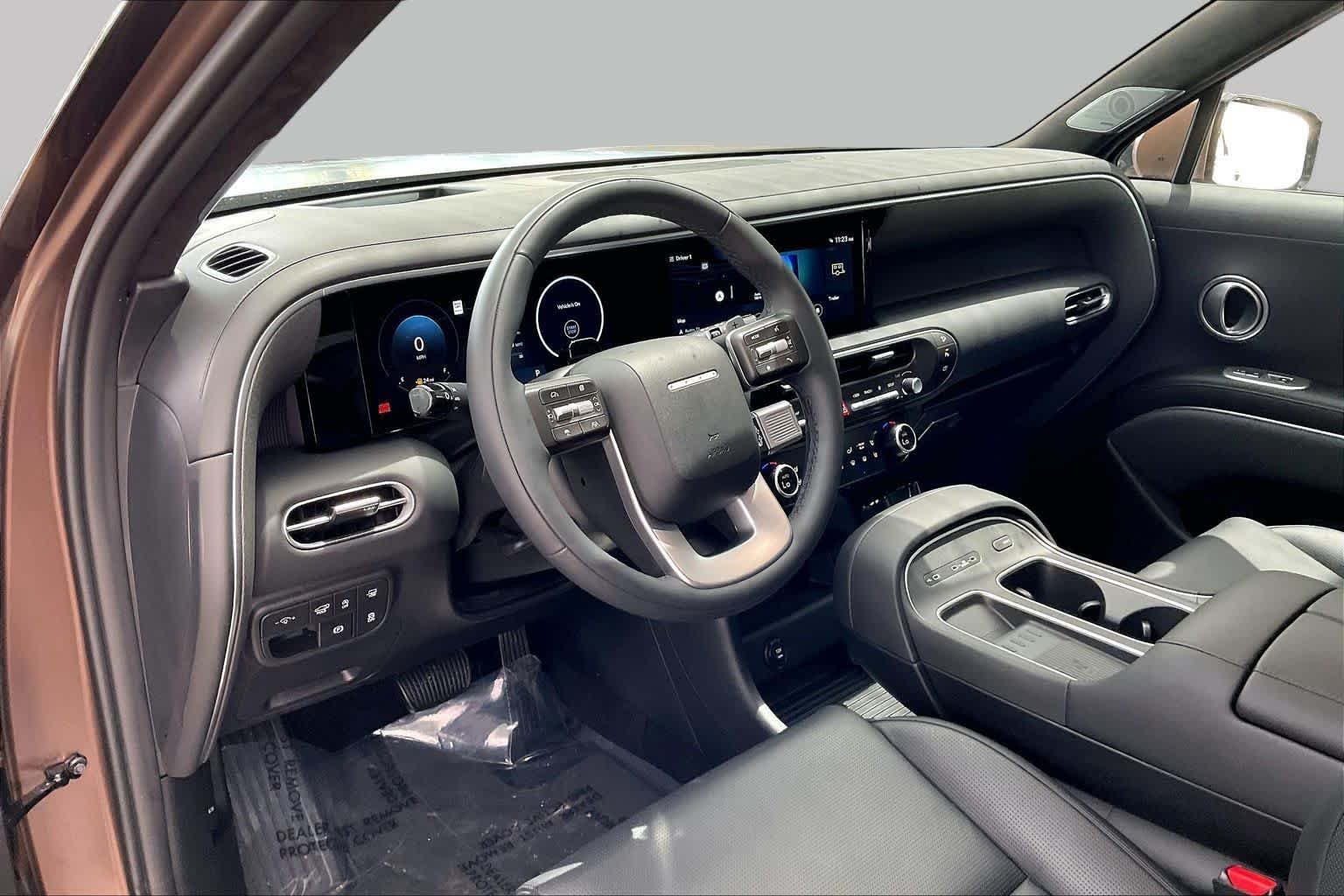 Used 2026 Earthy Brass Matte Hyundai Calligraphy image 18