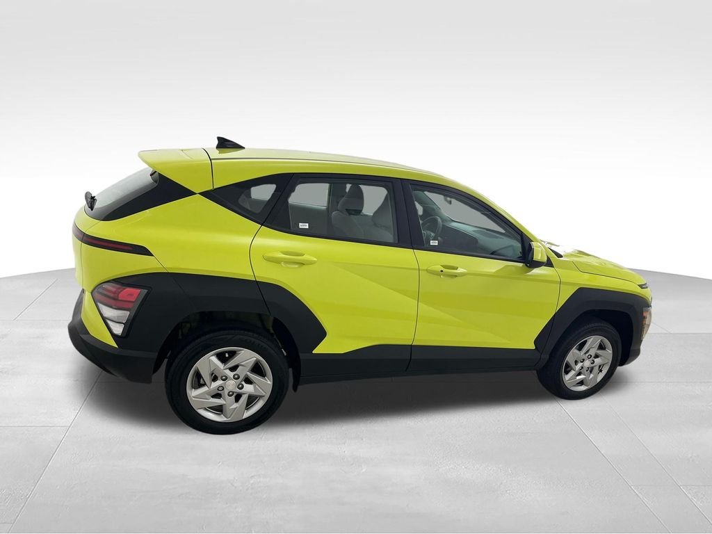 2025 Hyundai Kona SE - Photo 6
