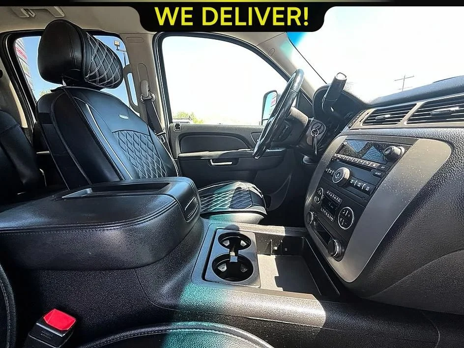 Used 2013 Silver Chevrolet LTZ image 22