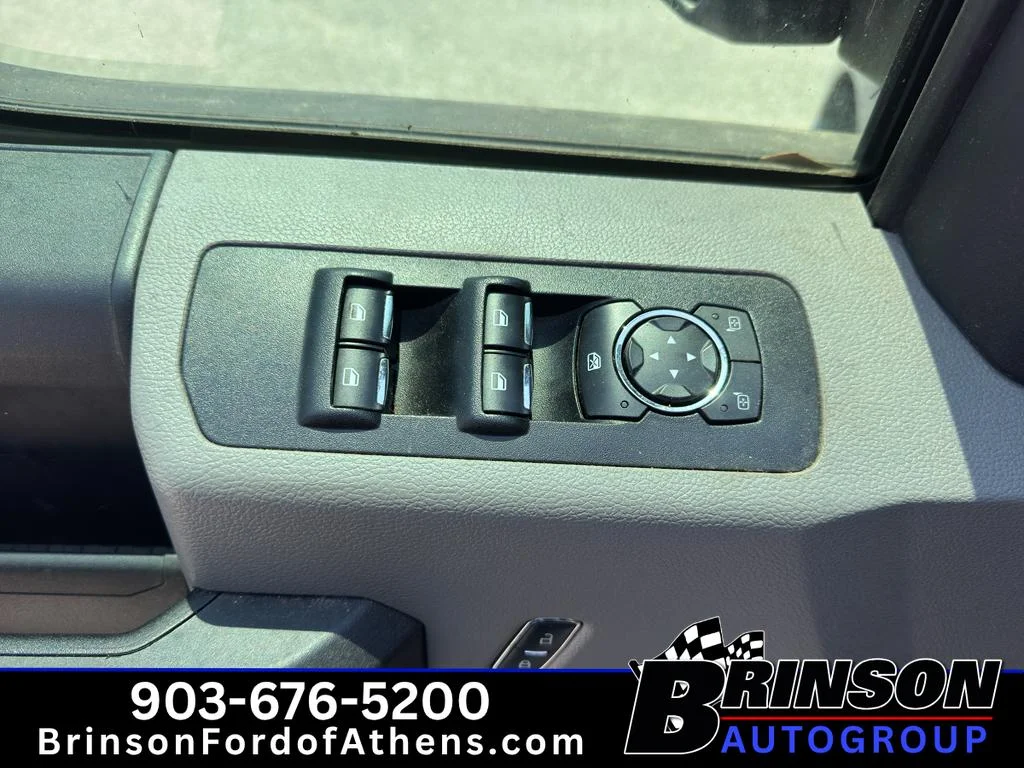 Used 2018 Lightning Blue Ford XL image 12