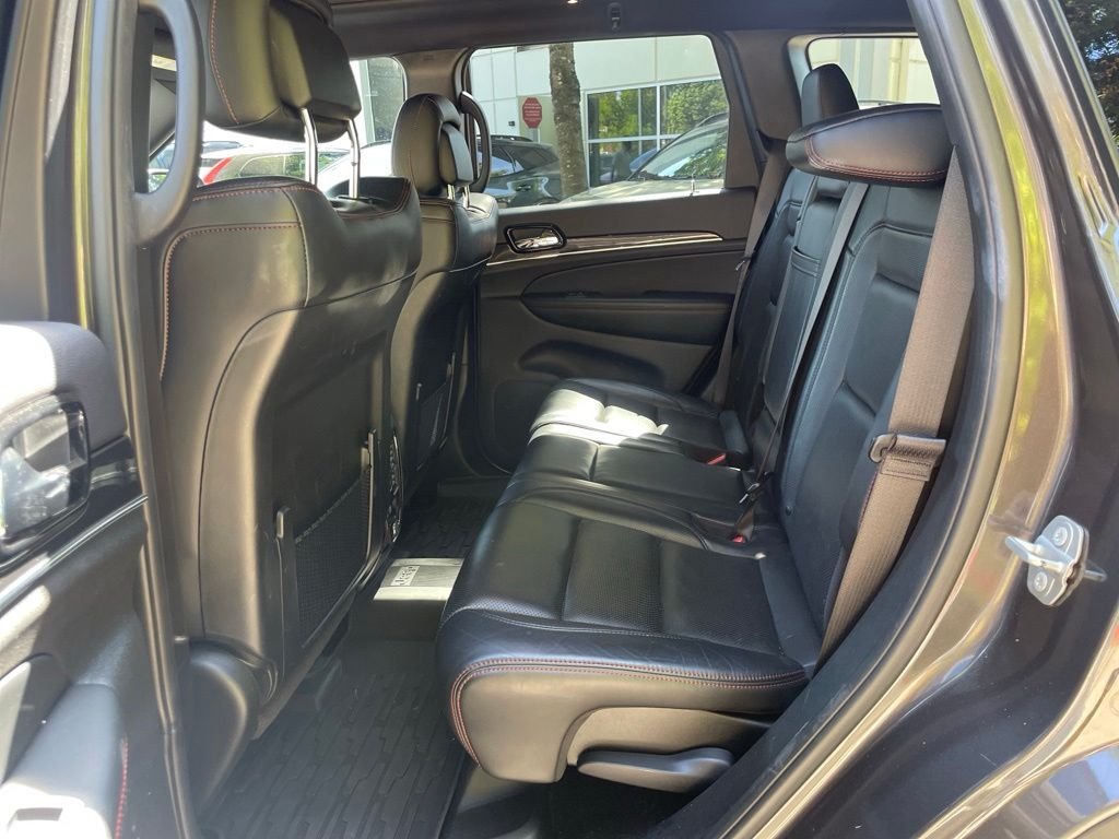 Used 2020 Granite Crystal Metallic Clearcoat Jeep Trailhawk image 19