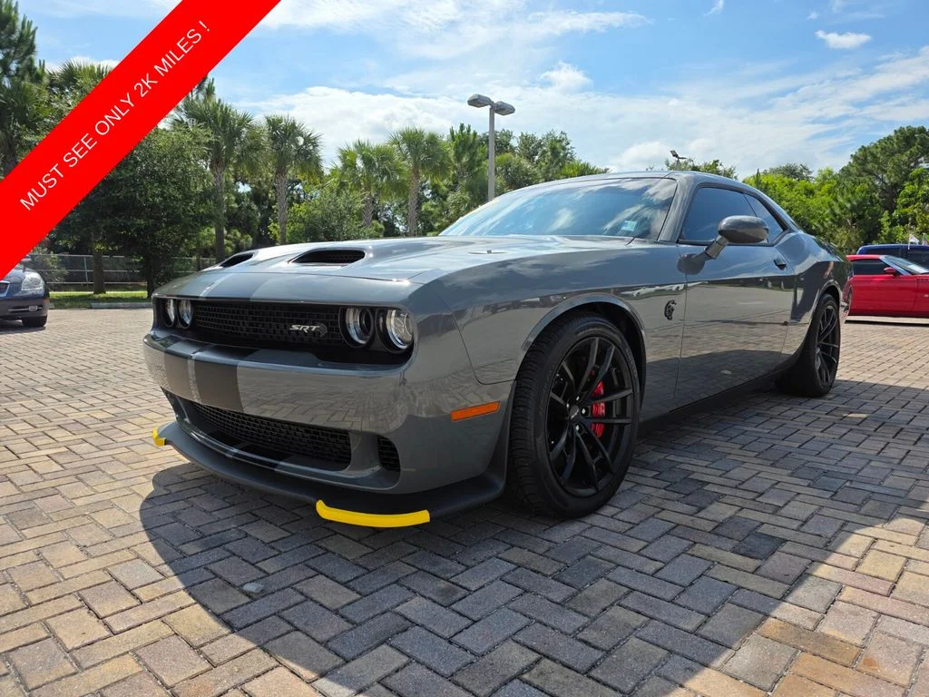 Used 2023 Gray Dodge SRT Hellcat Jailbreak image 4