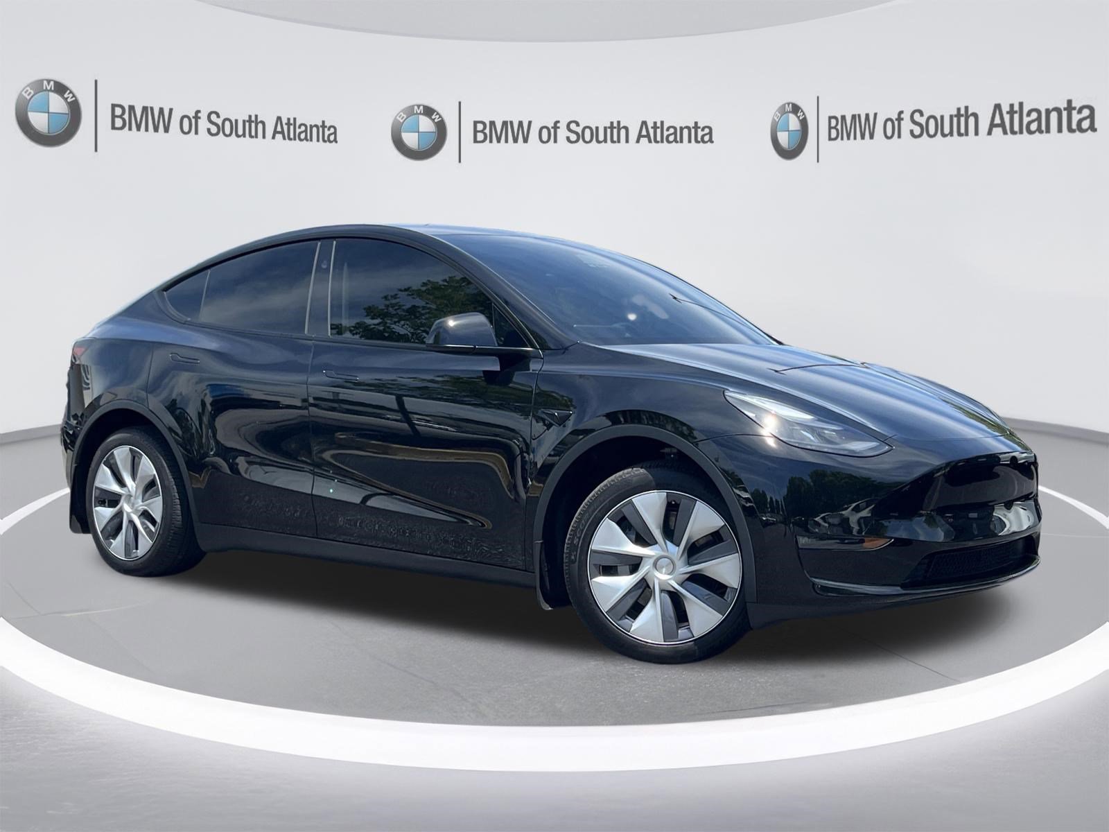 Used 2024 Tesla Model Y Long Range with VIN 7SAYGDEE1RA226265 for sale in Union City, GA