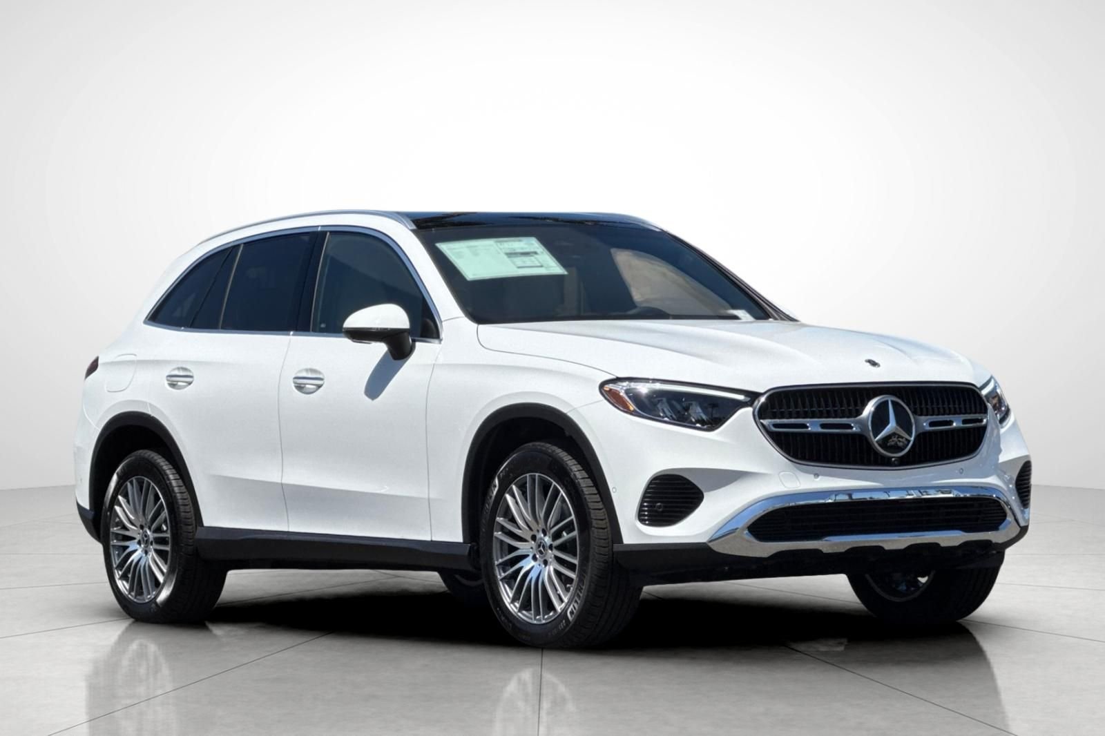 New 2026 Polar White Mercedes-Benz GLC 300 image 30