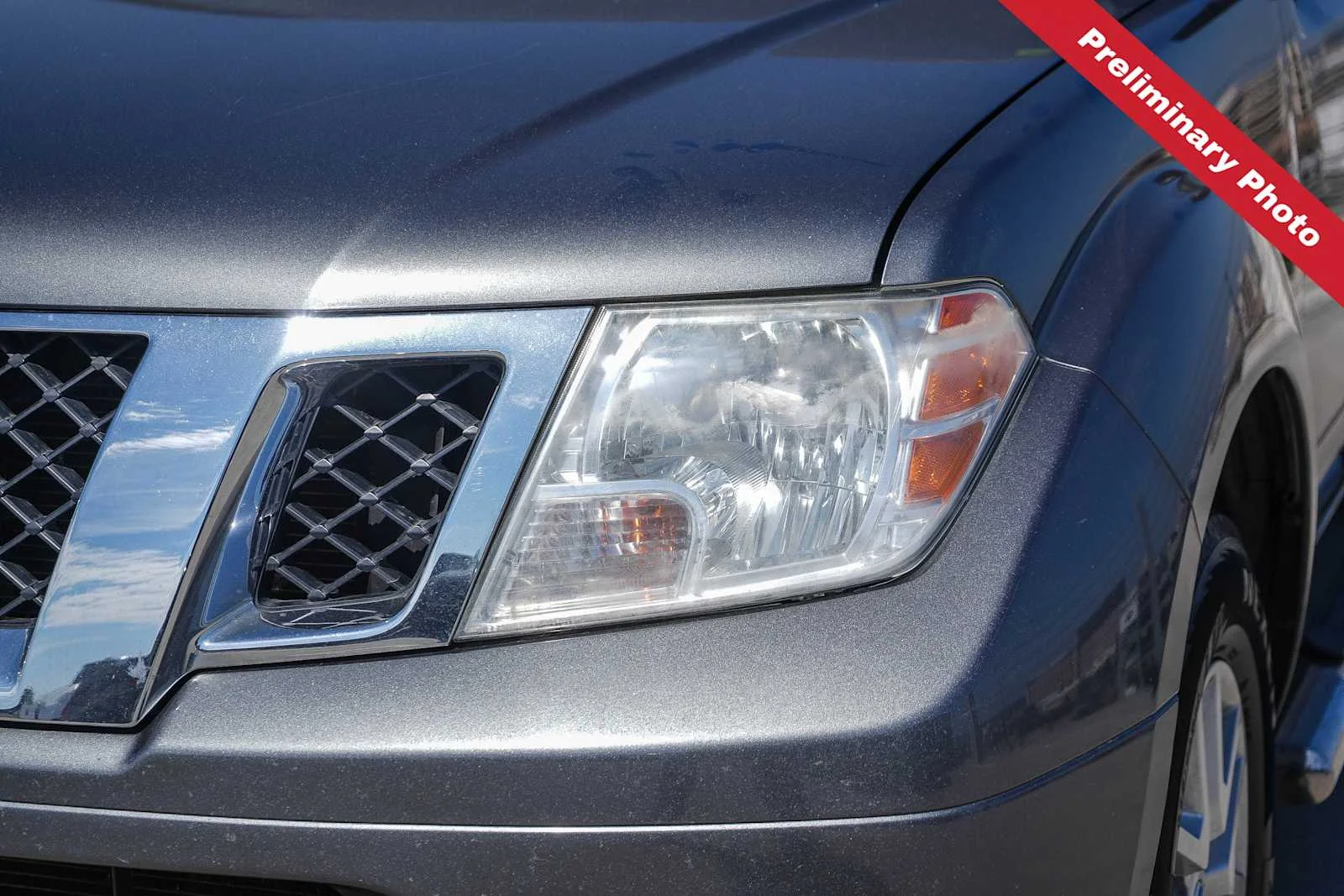 Used 2019 Gun Metallic Nissan SV image 4