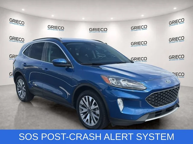 2022 Ford Escape Titanium