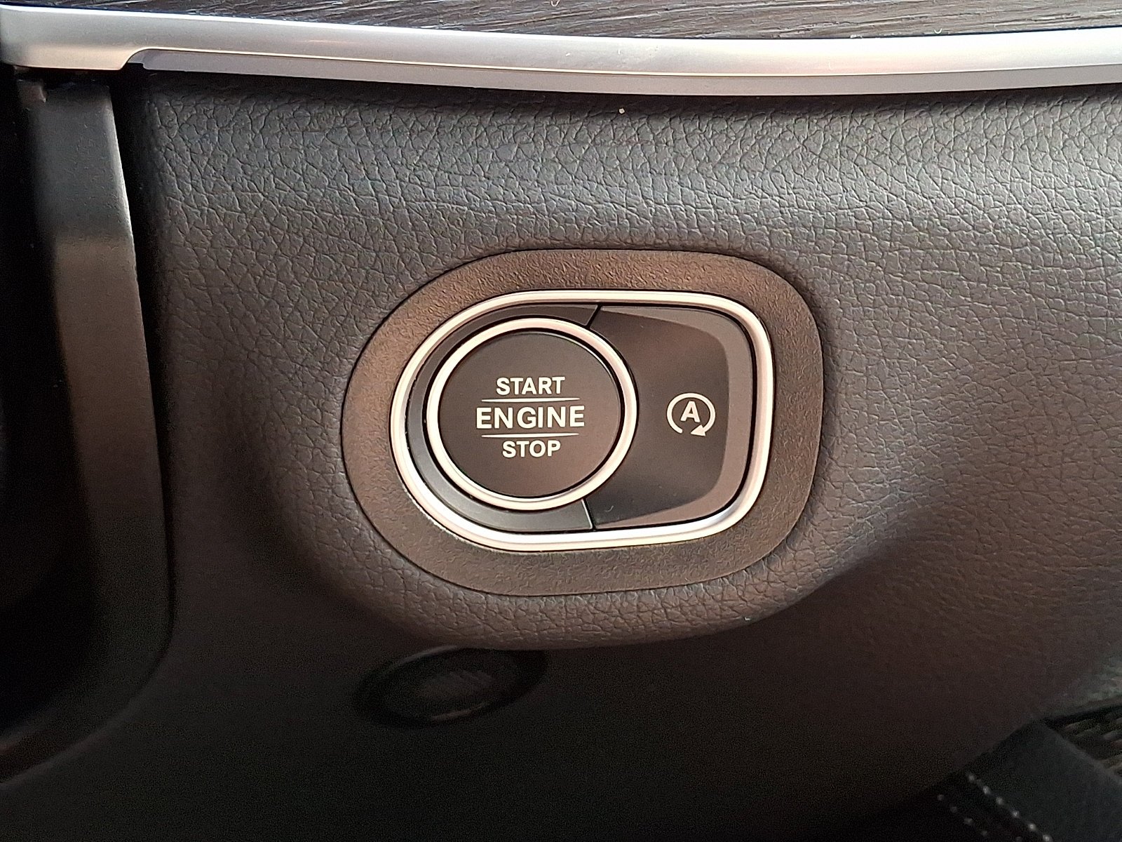 Certified Used 2026 Manufaktur Alpine Grey   956 Mercedes-Benz GLE 450 image 23