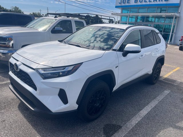 2023 Toyota RAV4 XLE