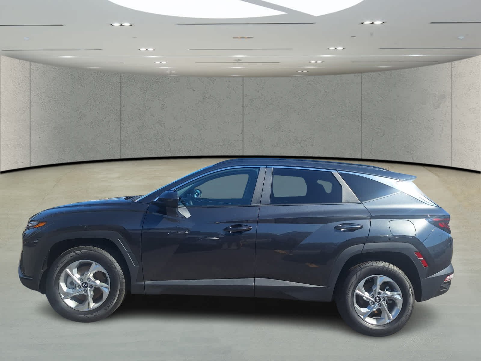 2024 Hyundai Tucson SEL photo 2