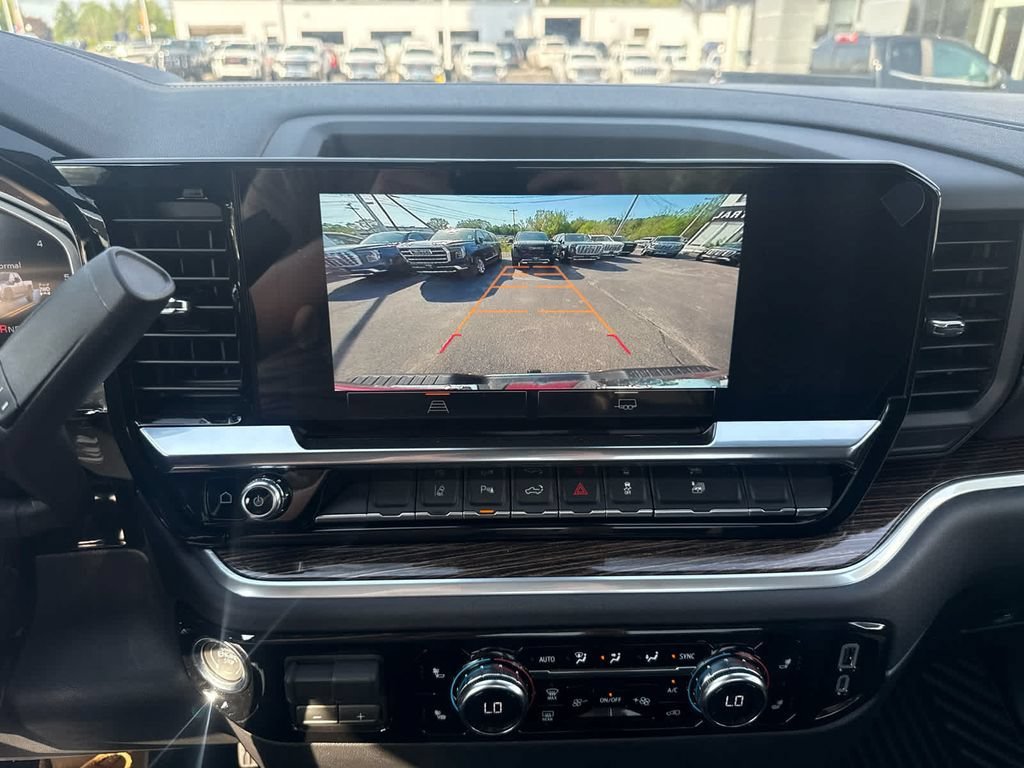 New 2026 Summit White GMC SLE image 23