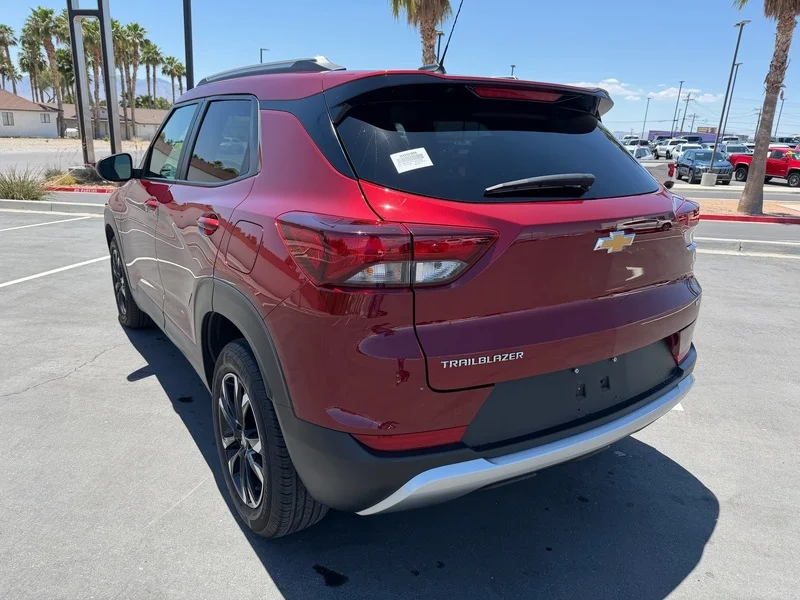 Used 2023 Crimson Metallic Chevrolet LT image 5