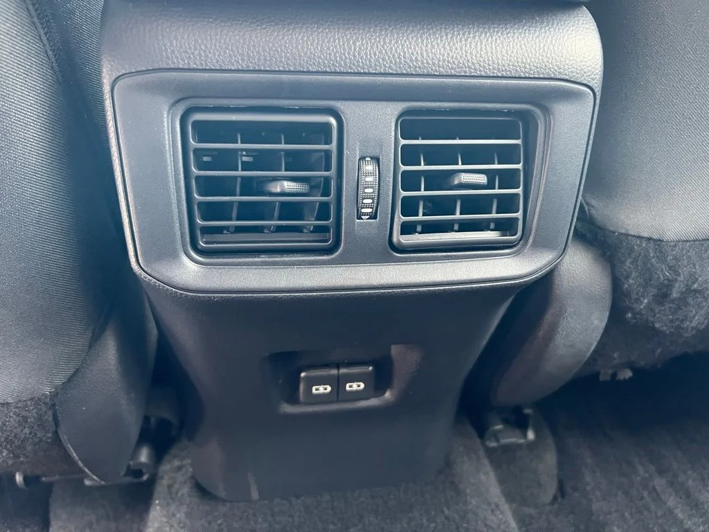 Used 2025 Midnight Black Metallic Toyota XLE image 22