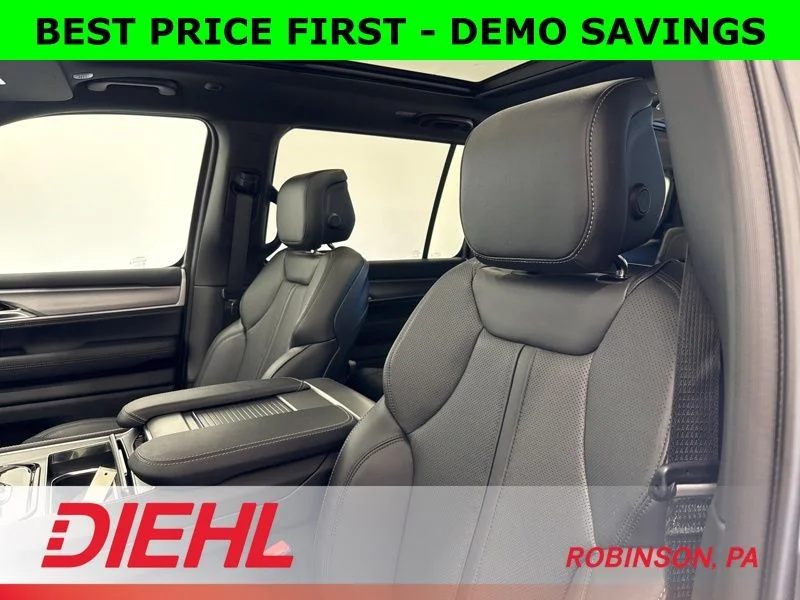 New 2026 High Gloss Black Exterior Paint Jeep Limited Altitude image 23