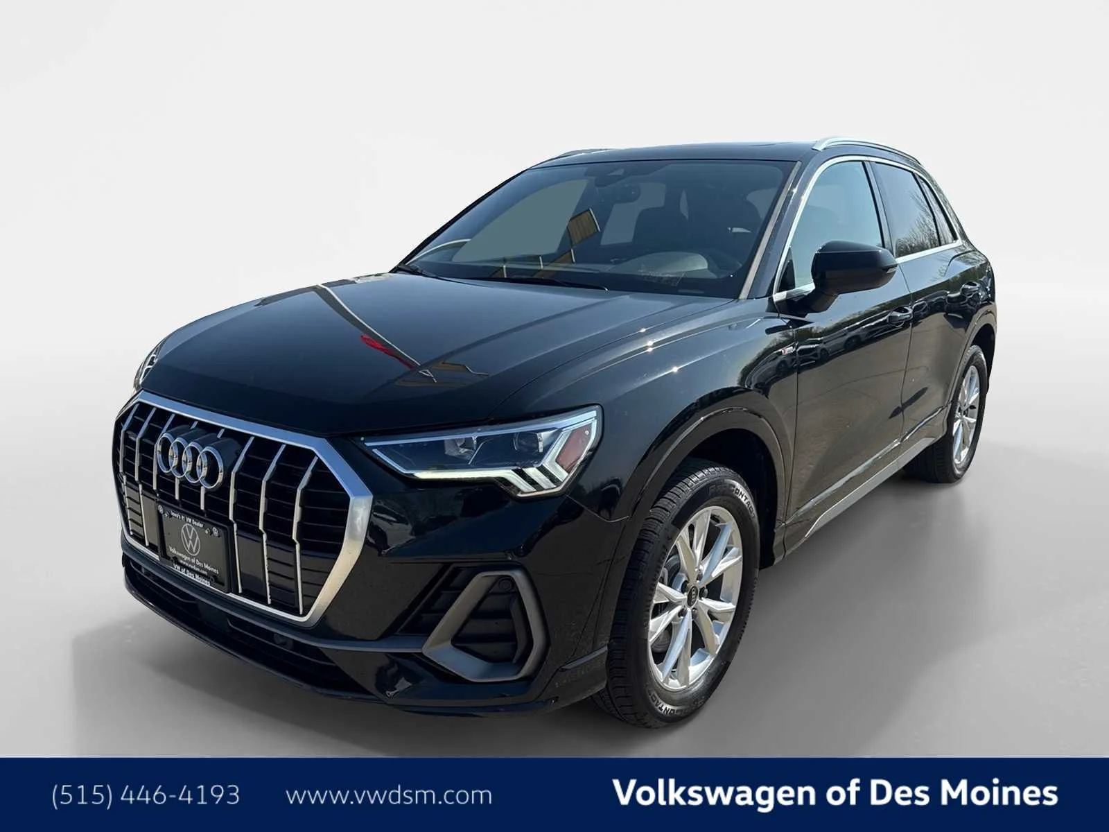 2025 Audi Q3 45 TFSI S Line Premium quattro's photo