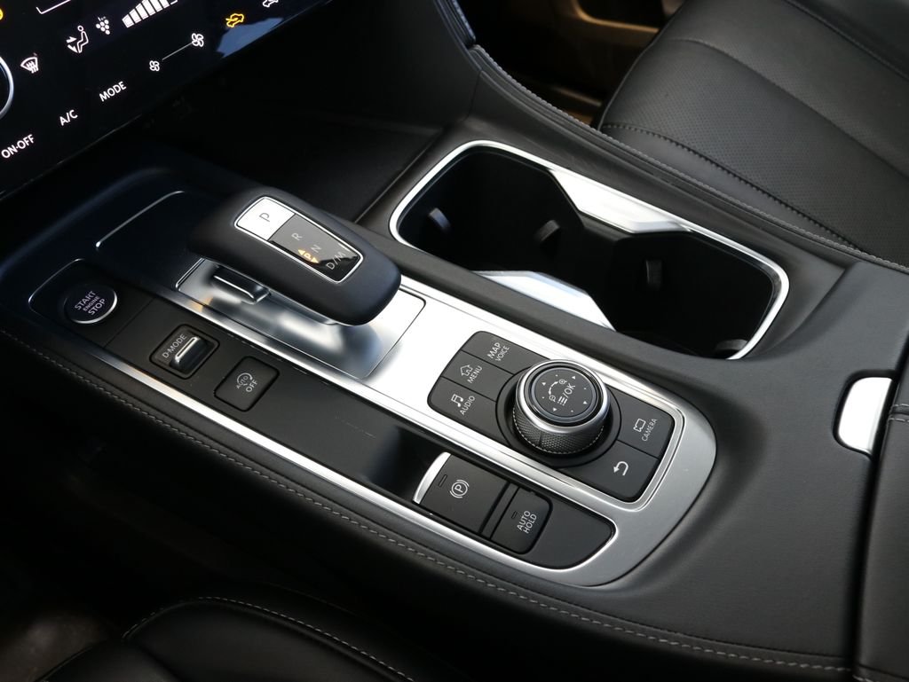 Certified Used 2023 White INFINITI Sensory image 18