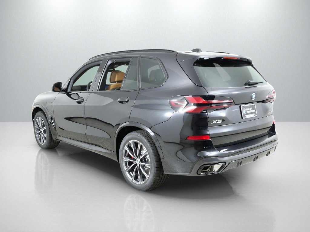 New 2026 Black Sapphire Metallic BMW xDrive50e image 14