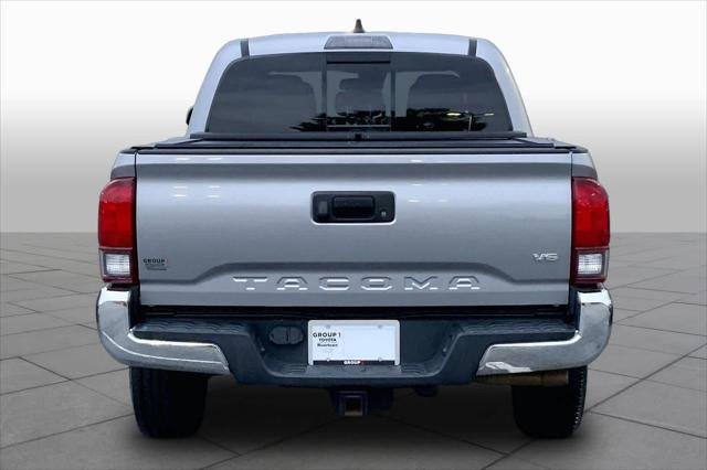 Certified Used 2020 SILVER SKY METALLIC Toyota  image 5