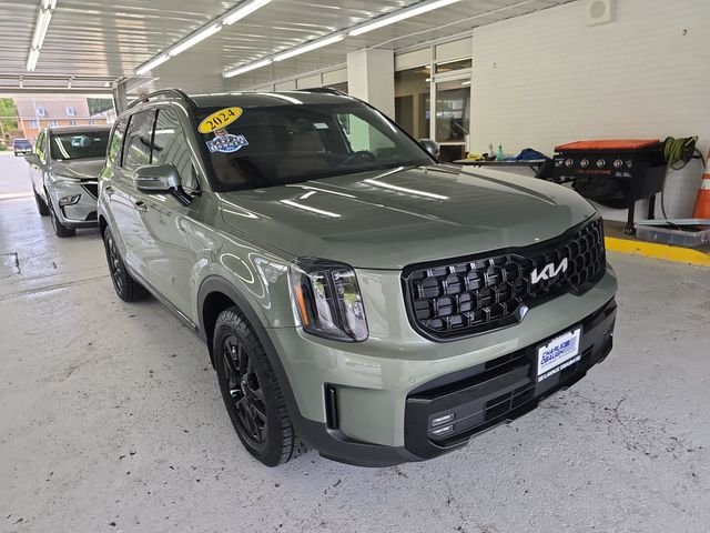 Used 2024 Green Kia SX-Prestige X-Pro image 7
